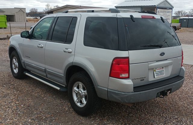 2002 EXPLORER XLT 4X4 (15).jpg